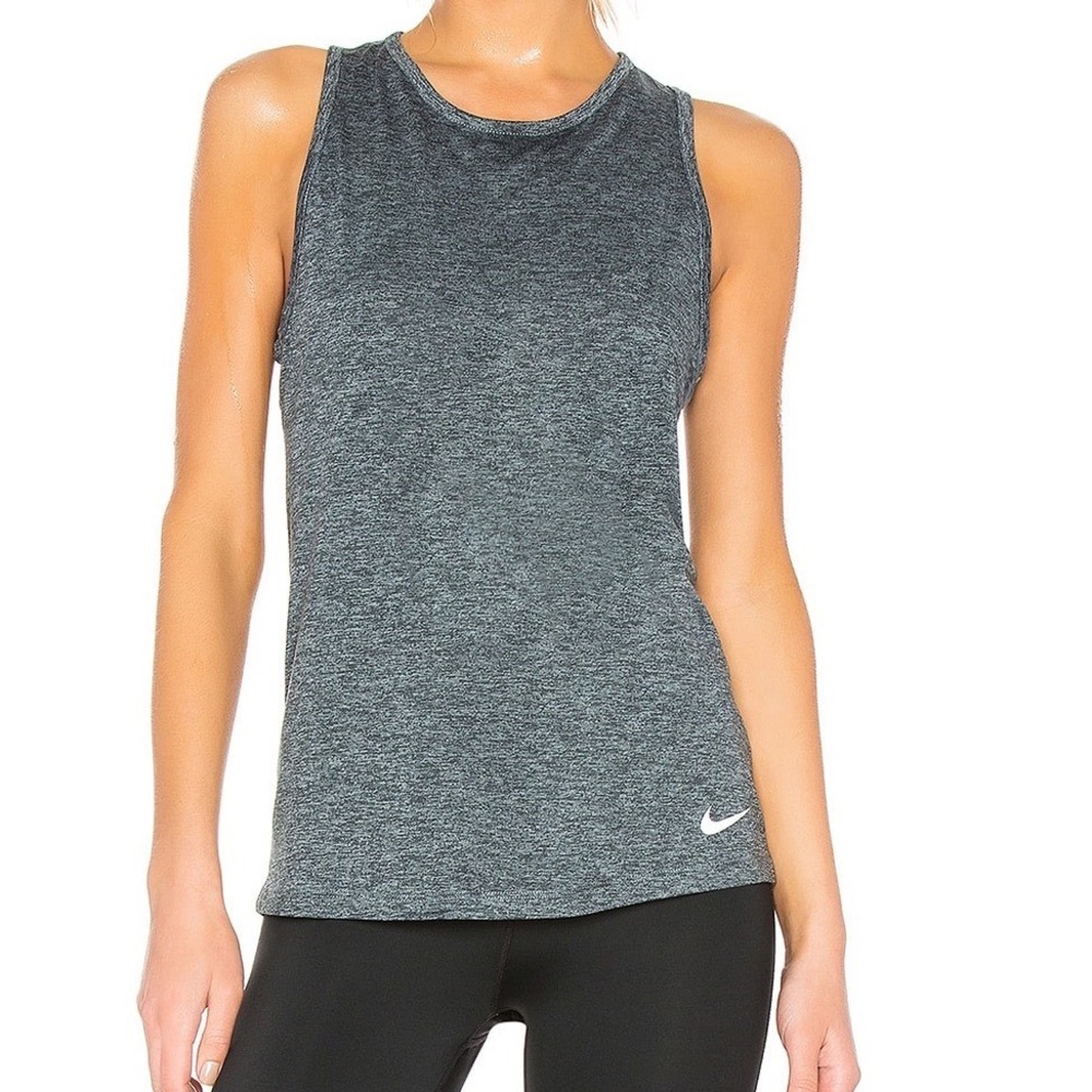 NIKE Dri-Fit Tomboy Tank Size M Gray Heathered Knit Muscle Athletic Sporty